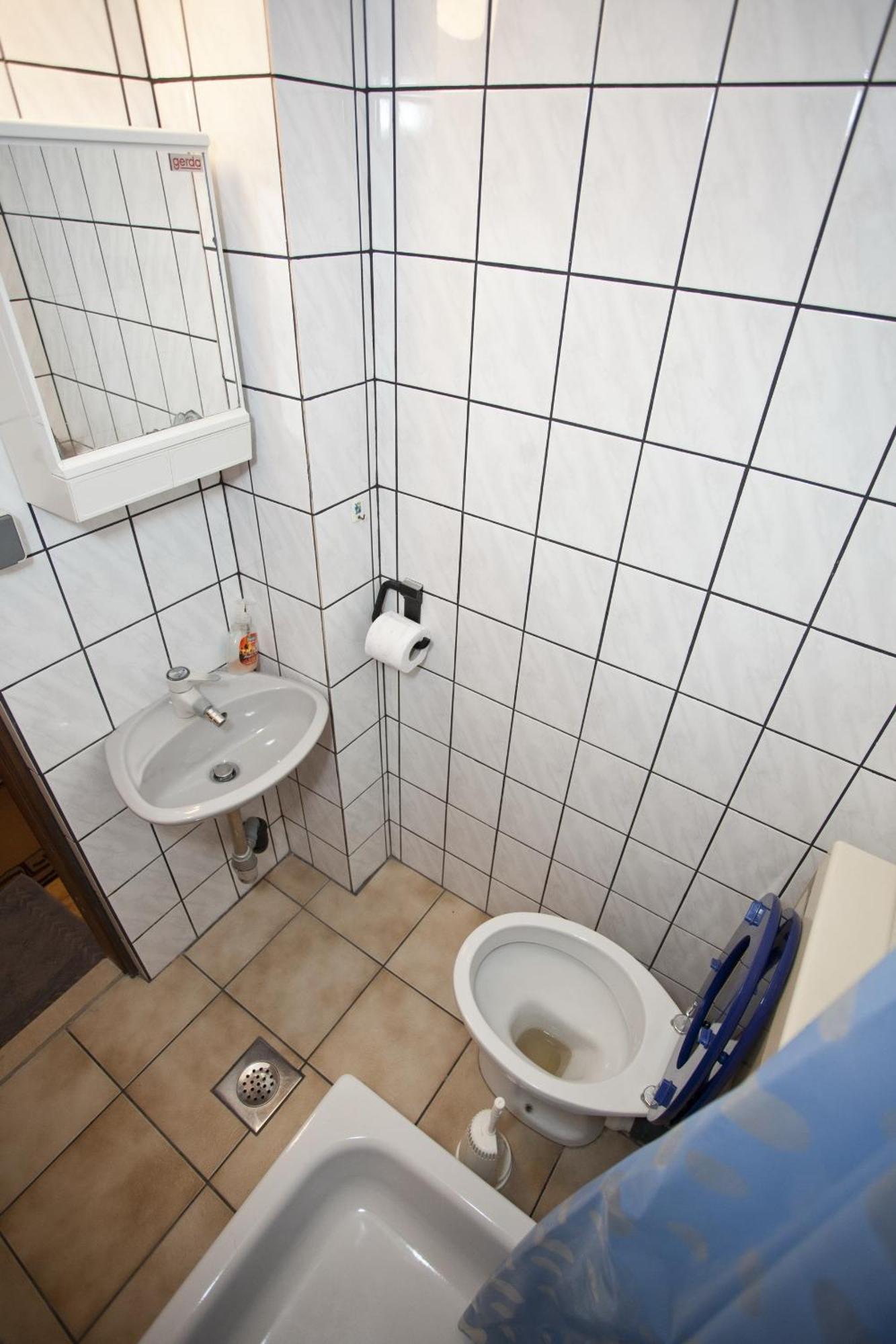 Apartments With A Parking Space Baska Voda, Makarska - 6761 Room photo